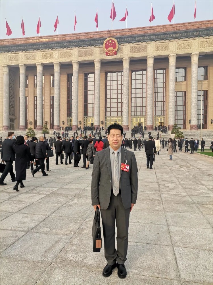 全國人大代表郭文生